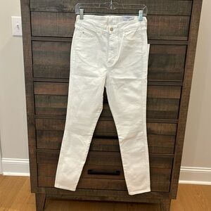 NWT H&M super skinny white jeans - size 28x30